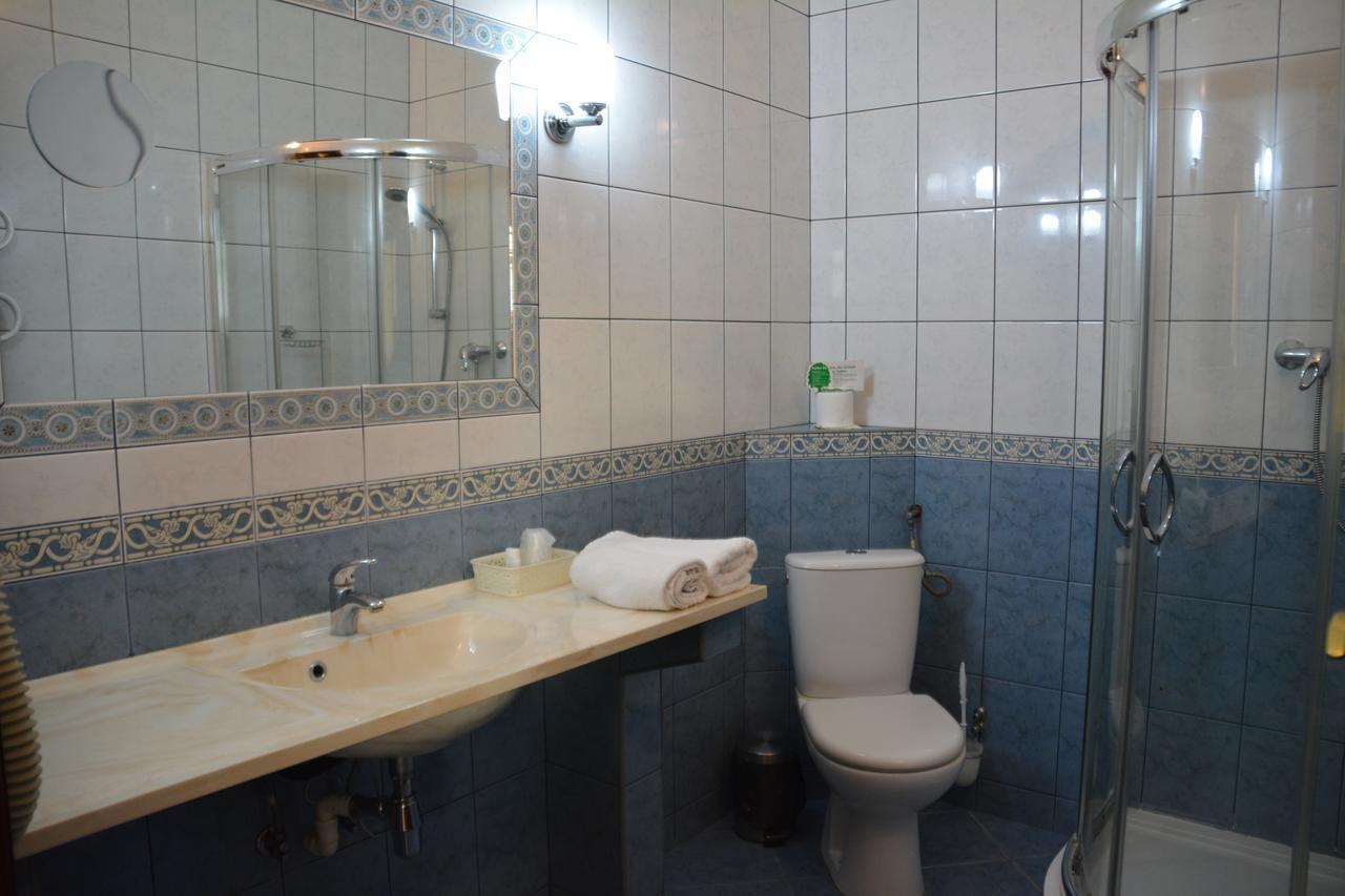 פלוק Hotel Starzynski מראה חיצוני תמונה